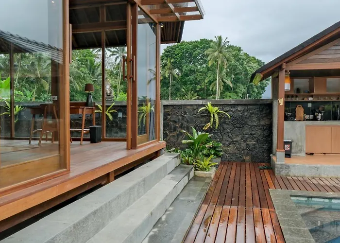 Villa Sanis House Penginyahan