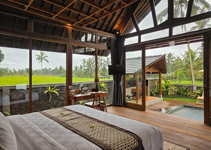 Sanis House Villa